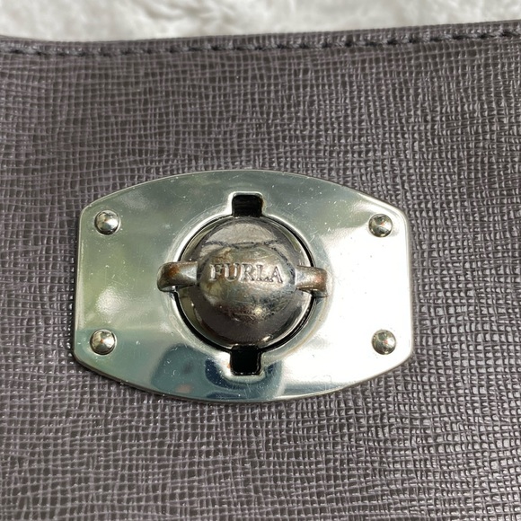 Furla Grey Leather Shoulder Bag with Turnlock - Picture 9 of 15